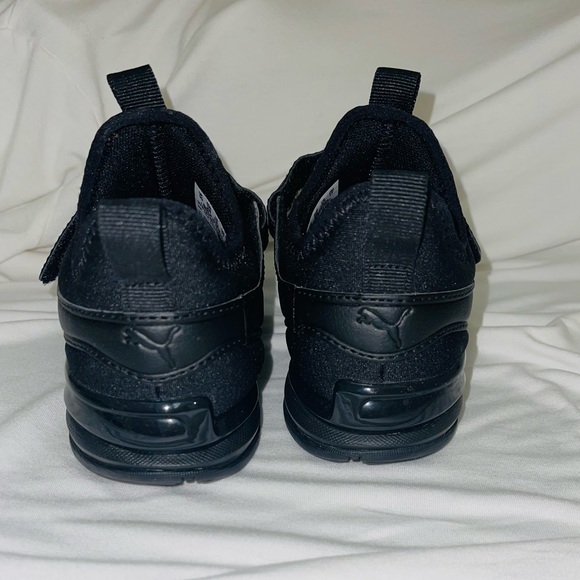 NEW PUMA Kids - Picture 4 of 11